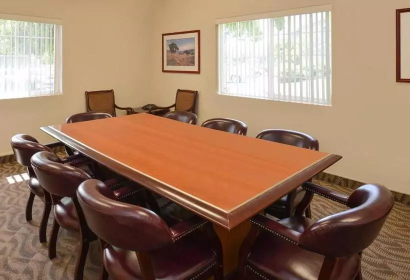 酒店 Comfort Inn & Suites Susanville