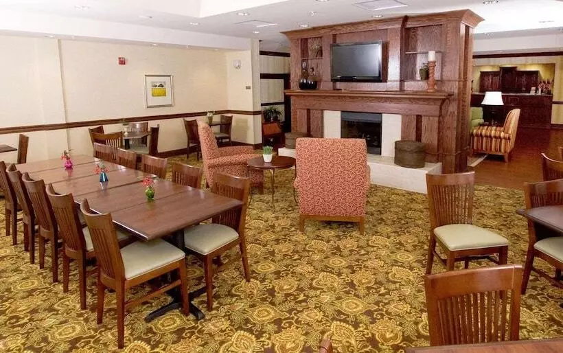 Hotelli Country Inn & Suites By Radisson, Fredericksburg, Va