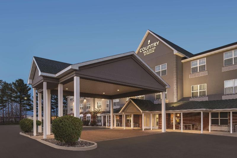 فندق Country Inn & Suites By Radisson, Marinette, Wi