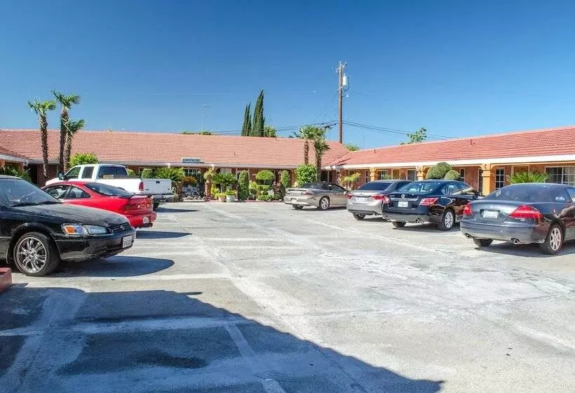 酒店 Economy Inn Los Banos