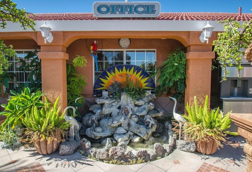 酒店 Economy Inn Los Banos