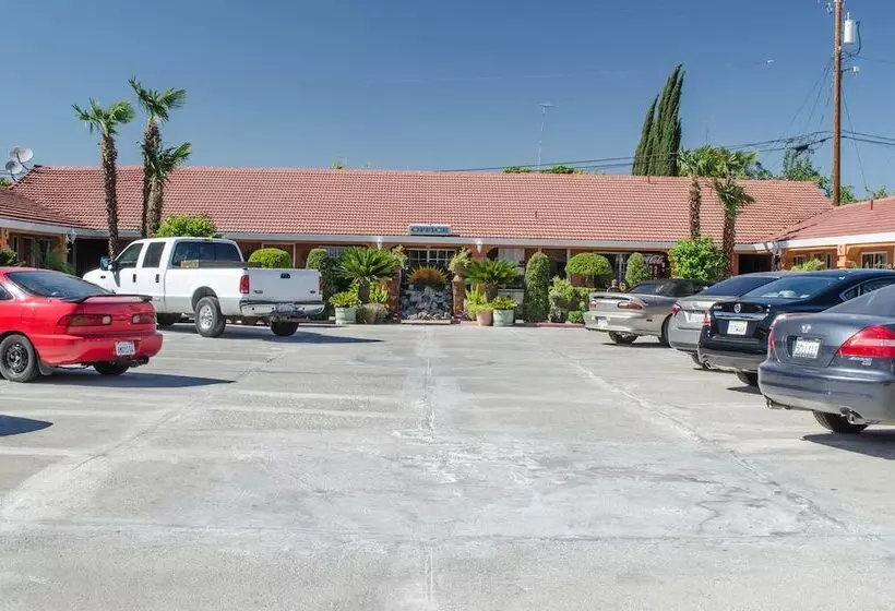 酒店 Economy Inn Los Banos
