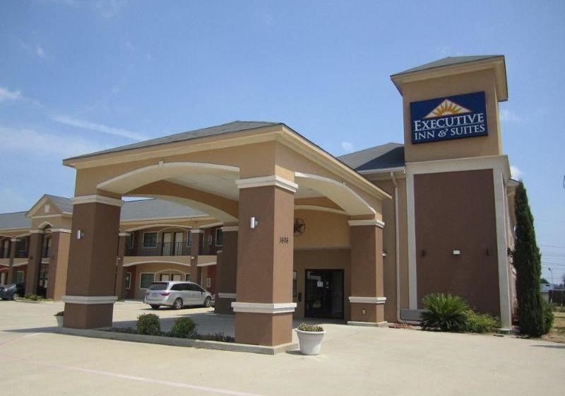 Отель Executive Inn & Suites Jewett