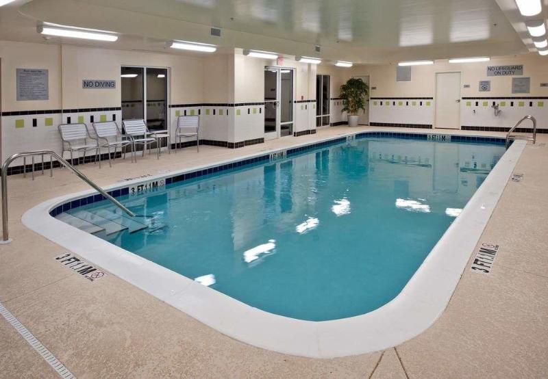 فندق Fairfield Inn & Suites By Marriott Tallahassee Central