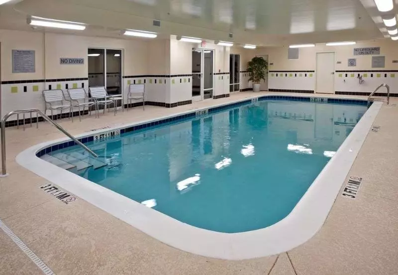 ホテル Fairfield Inn & Suites By Marriott Tallahassee Central