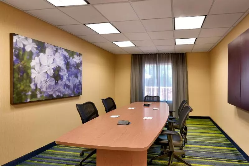 ホテル Fairfield Inn & Suites By Marriott Tallahassee Central