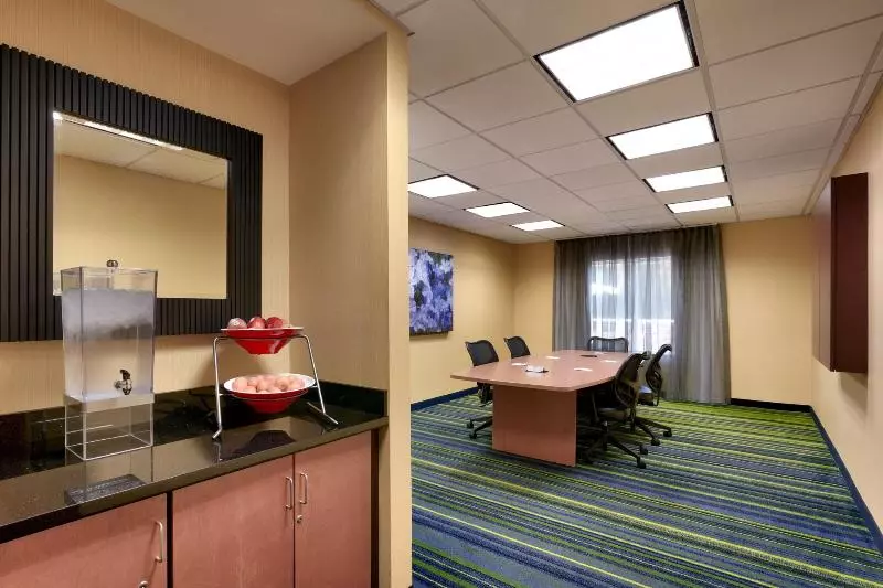 ホテル Fairfield Inn & Suites By Marriott Tallahassee Central