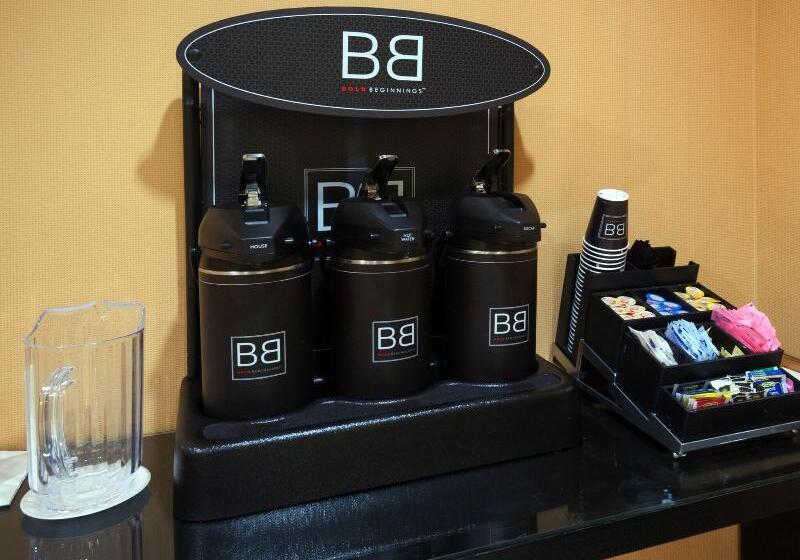 فندق Fairfield Inn & Suites By Marriott Tallahassee Central