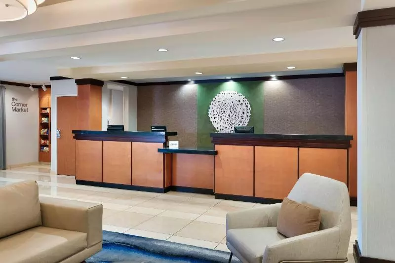 ホテル Fairfield Inn & Suites By Marriott Tallahassee Central