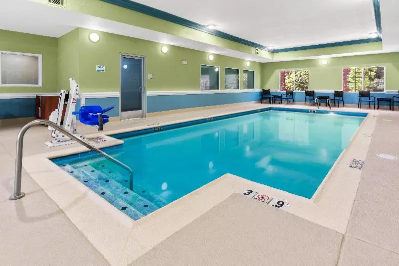 فندق Holiday Inn Express & Suites Klamath Falls Central, An Ihg