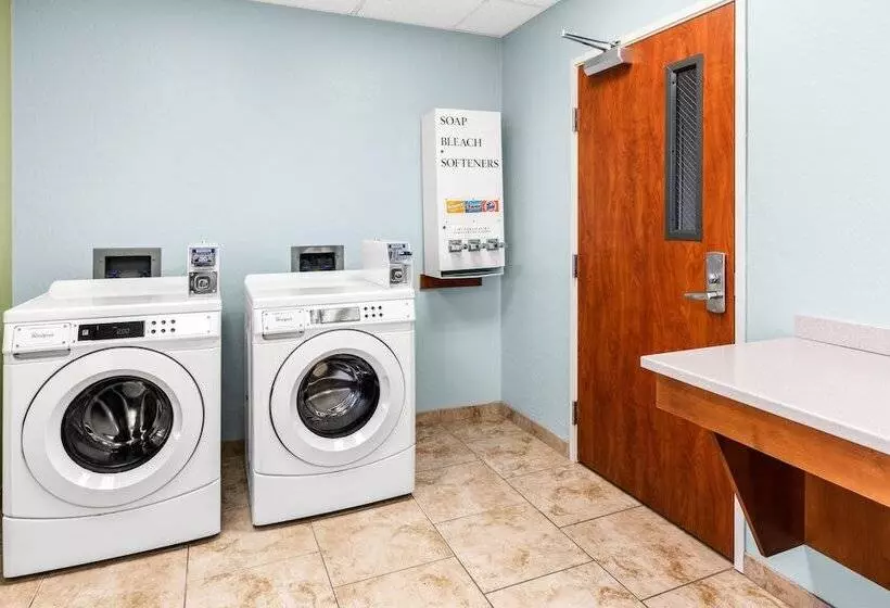 فندق Holiday Inn Express & Suites Klamath Falls Central, An Ihg