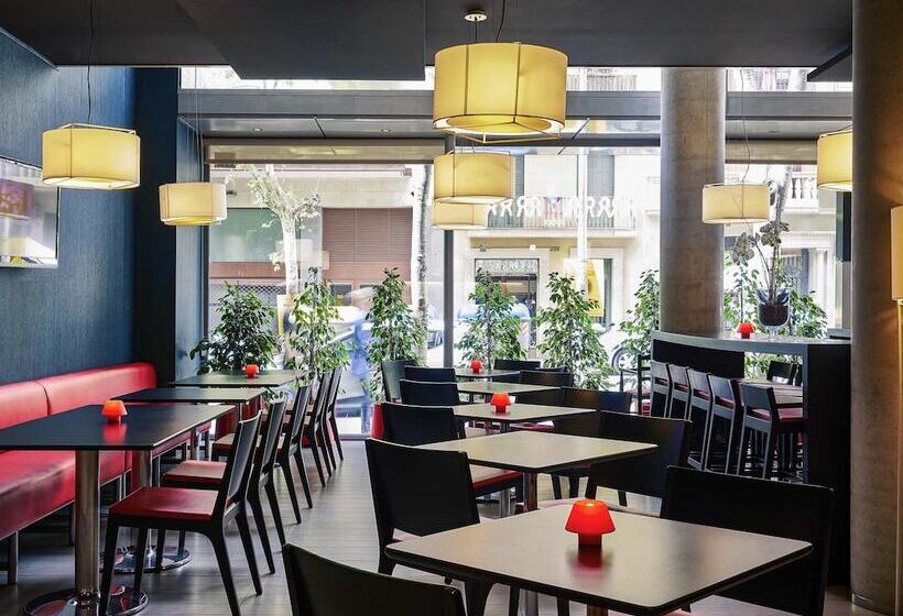 هتل Ibis Barcelona Centro