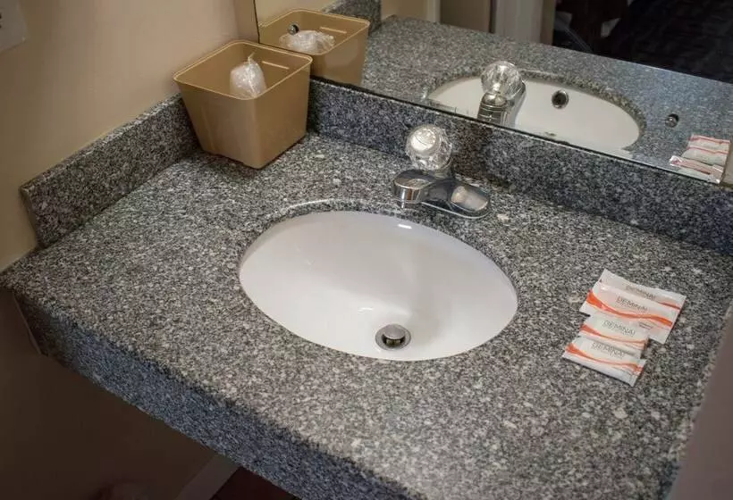 ホテル Inn Of Lenoir Motor Lodge