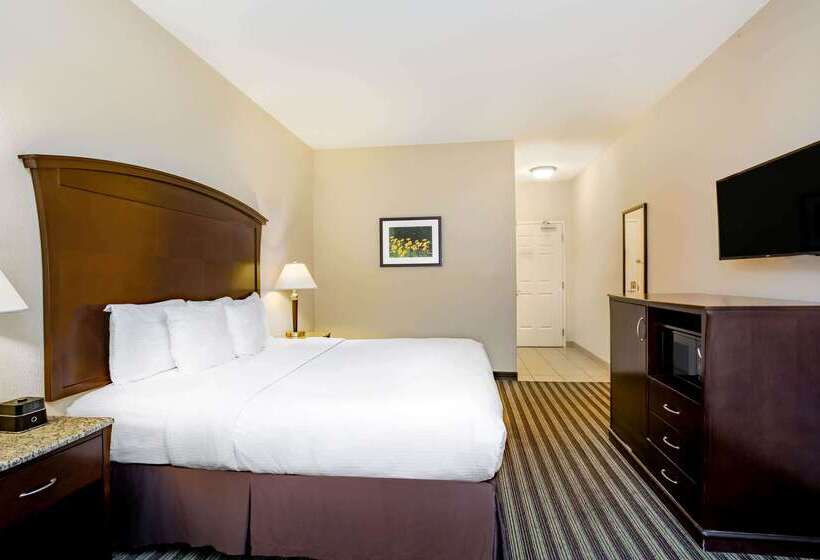 فندق La Quinta By Wyndham Fowler