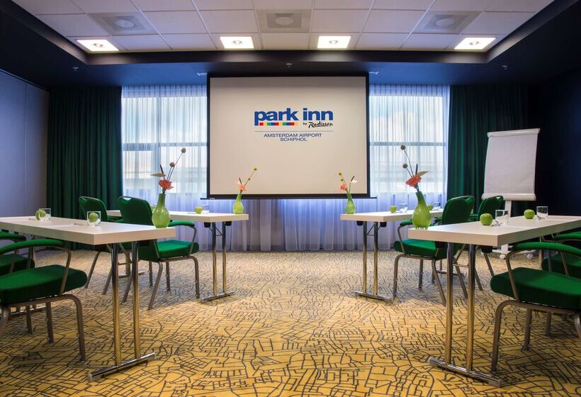 בית מלון כפרי Park Inn By Radisson Amsterdam Airport Schiphol