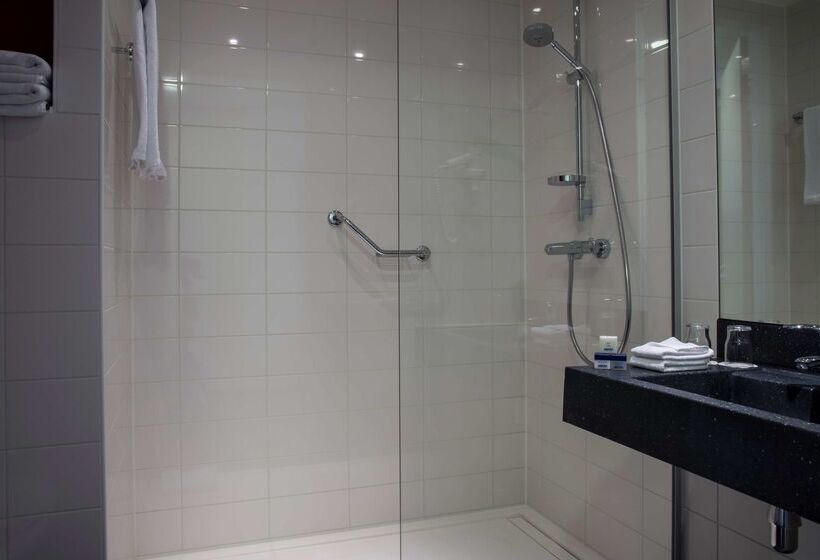 בית מלון כפרי Park Inn By Radisson Amsterdam Airport Schiphol