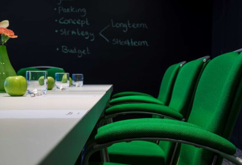 בית מלון כפרי Park Inn By Radisson Amsterdam Airport Schiphol