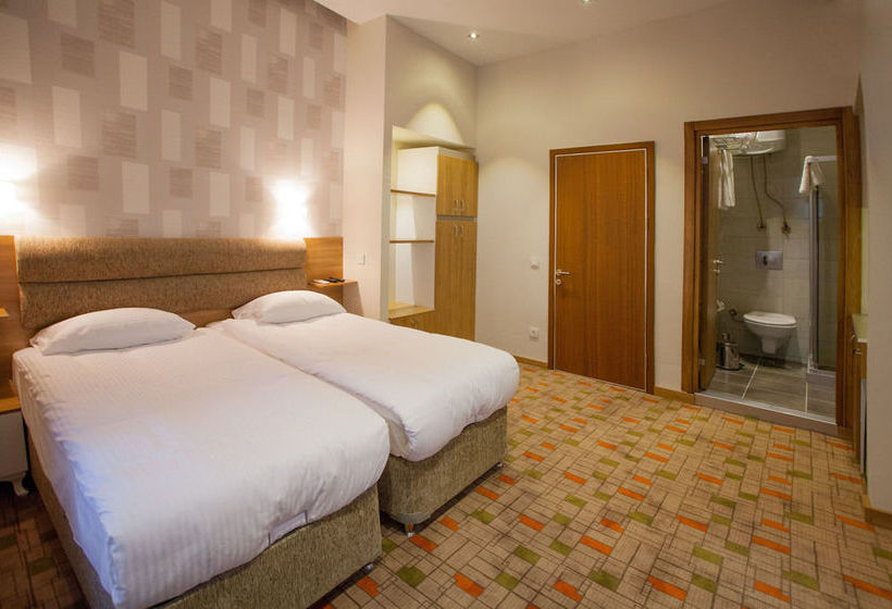 בית מלון כפרי Serene