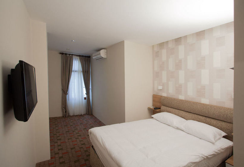 בית מלון כפרי Serene