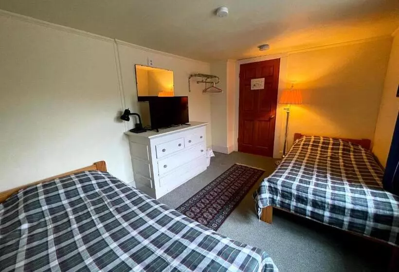 酒店 The Riverside Inn