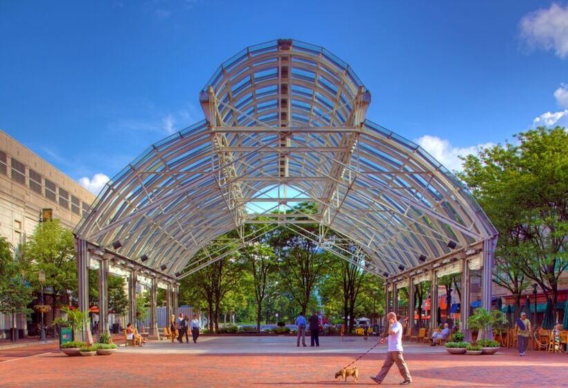 فندق The Westin Washington Dulles Airport