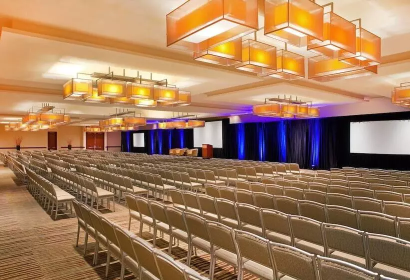 فندق The Westin Washington Dulles Airport