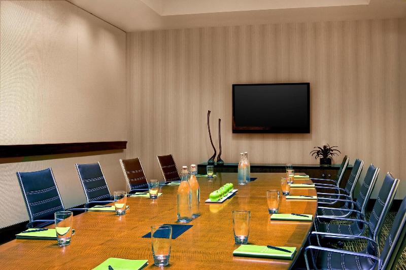 فندق The Westin Washington Dulles Airport