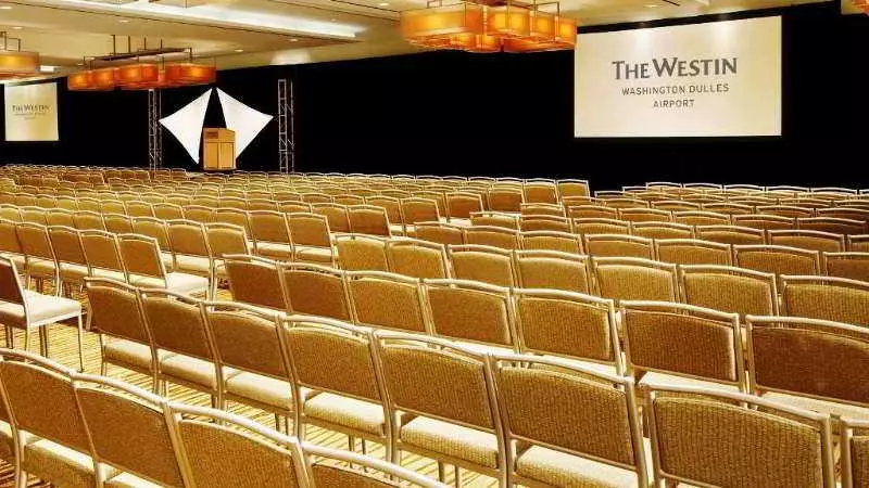 فندق The Westin Washington Dulles Airport