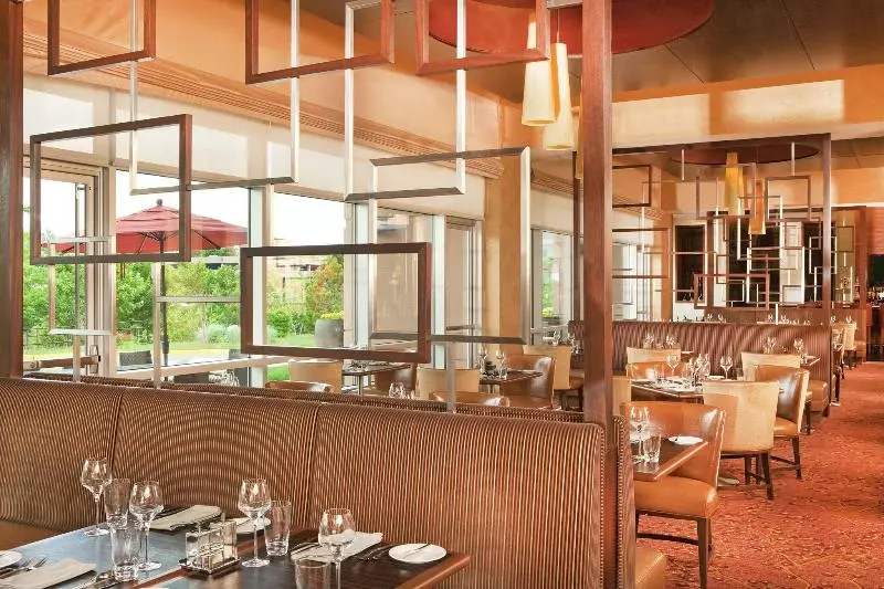 فندق The Westin Washington Dulles Airport