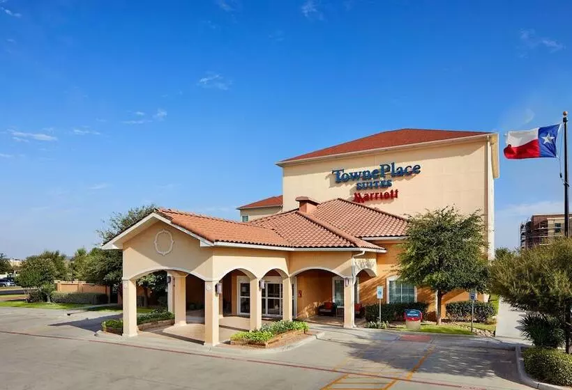 هتل Towneplace Suites By Marriott Midland