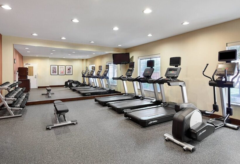 فندق Towneplace Suites By Marriott Midland