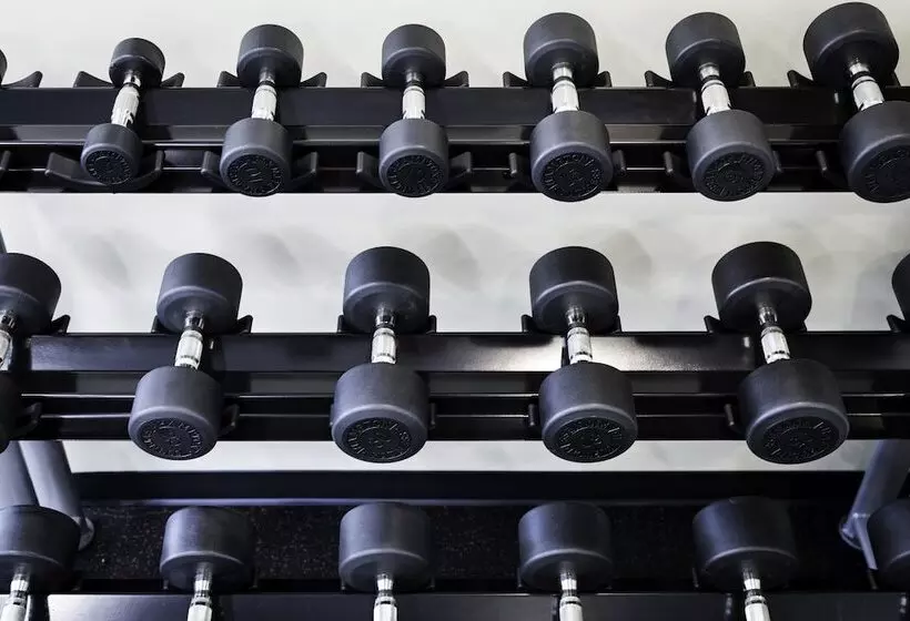 هتل Towneplace Suites By Marriott Midland