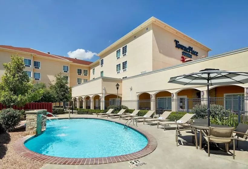 هتل Towneplace Suites By Marriott Midland