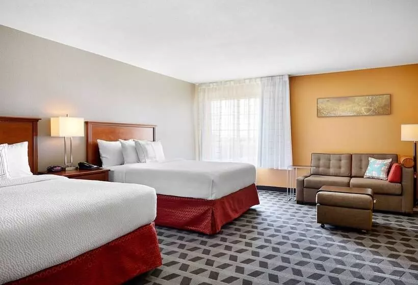 هتل Towneplace Suites By Marriott Midland
