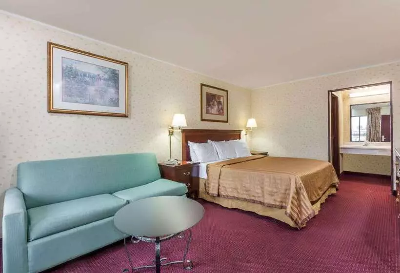 酒店 Travelodge By Wyndham Seymour