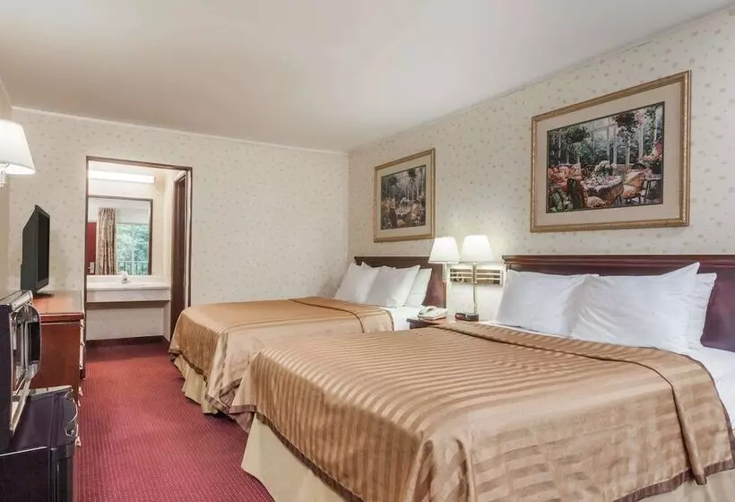 酒店 Travelodge By Wyndham Seymour