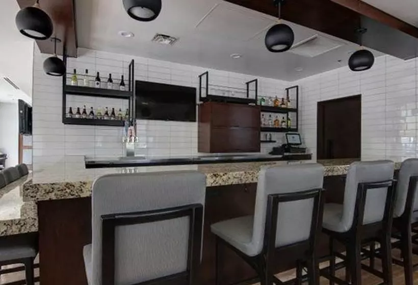 Hyatt House Naperville/warrenville