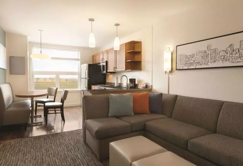 Hyatt House Denver Airport