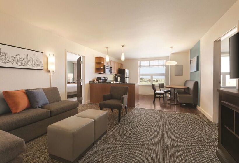 Hyatt House Denver Airport
