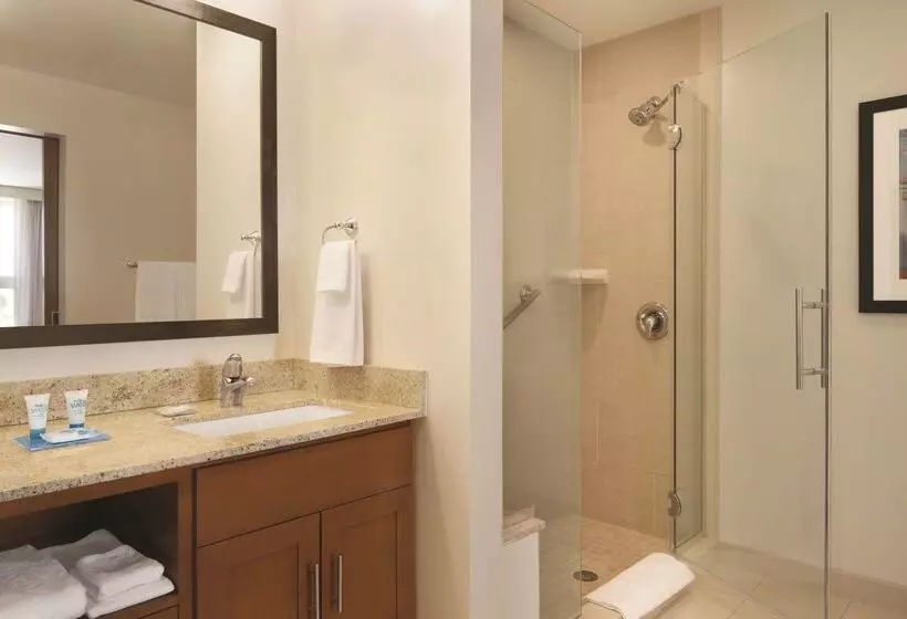 Hyatt House Denver Airport