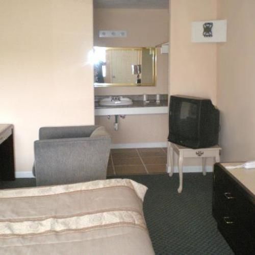 모텔 Value Inn Mckenzie