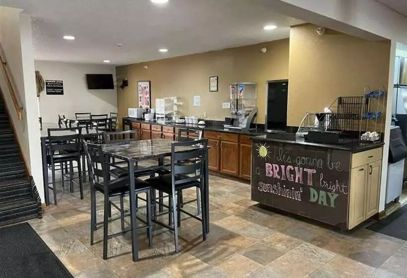 Motelli West Point Inn & Suites