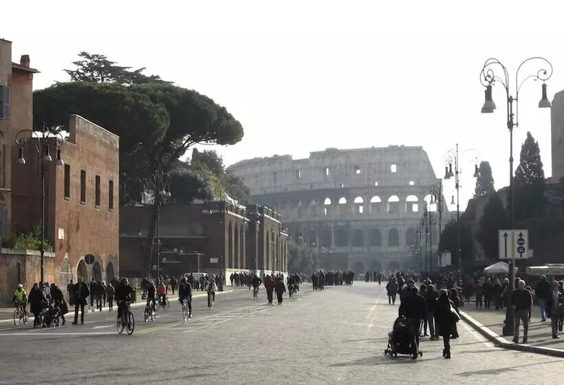 2 Passi Al Colosseo B&b
