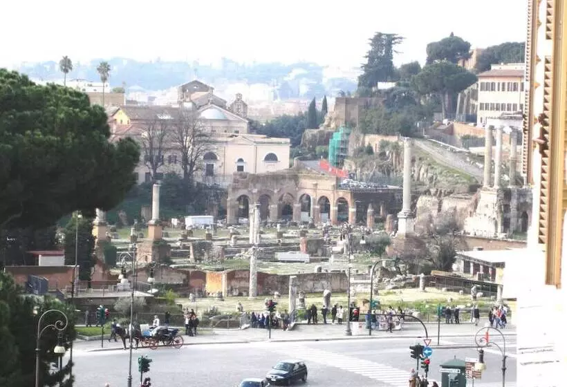 2 Passi Al Colosseo B&b