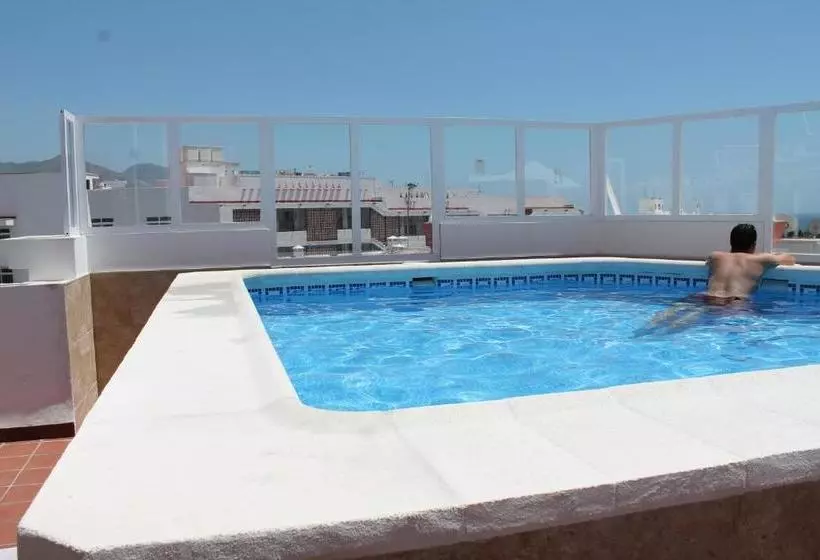 Apartamentos Turísticos Plaza Del Olvido