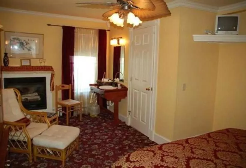 Aamiaismajoitus (B&B) Artful Lodger