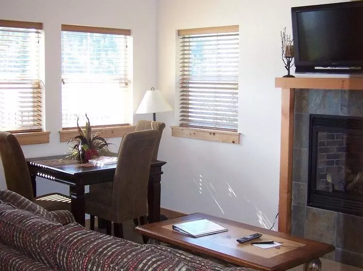 Dover Bay Resort On Lake Pend Oreille