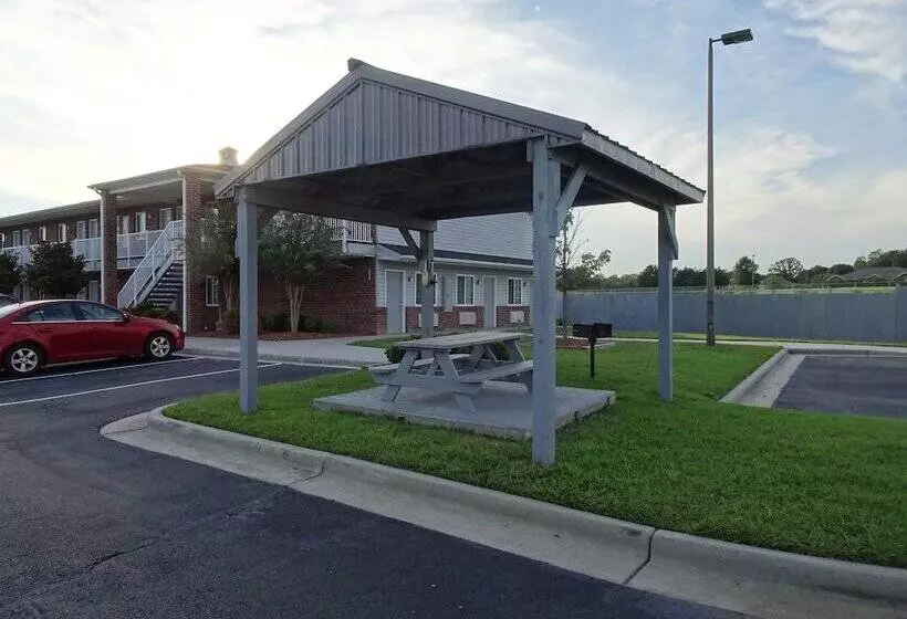 Отель Affordable Suites Kannapolis