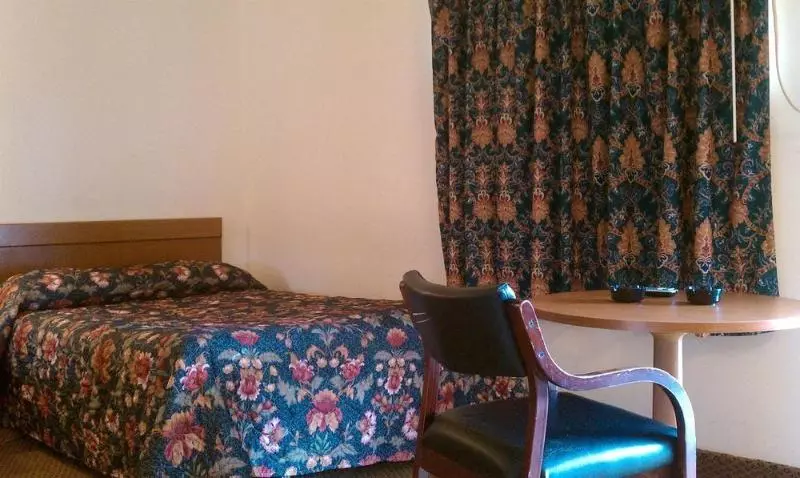 호텔 Americana Inn Farmingdale