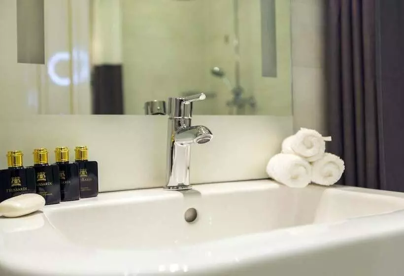 هتل Amsterdam Canal